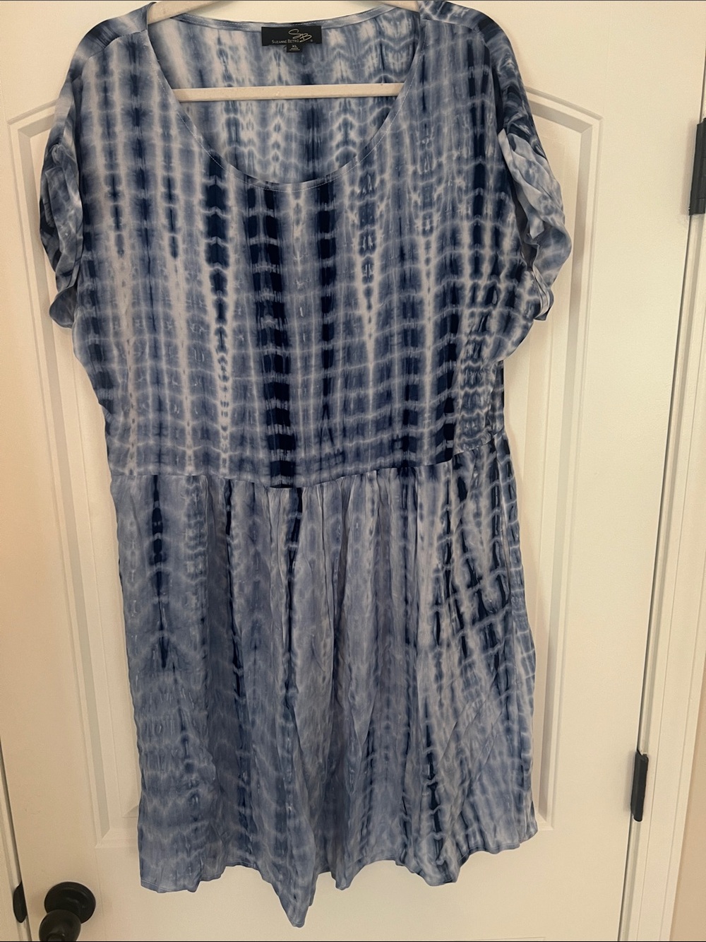 Suzanne Betro Women’s Blue  with Black Patterned Short Sleeve Midi Dress Sz XL